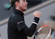 蒂姆连续五场比赛得分超过表现优异，篮网不断突破！热度持续攀升的简单介绍